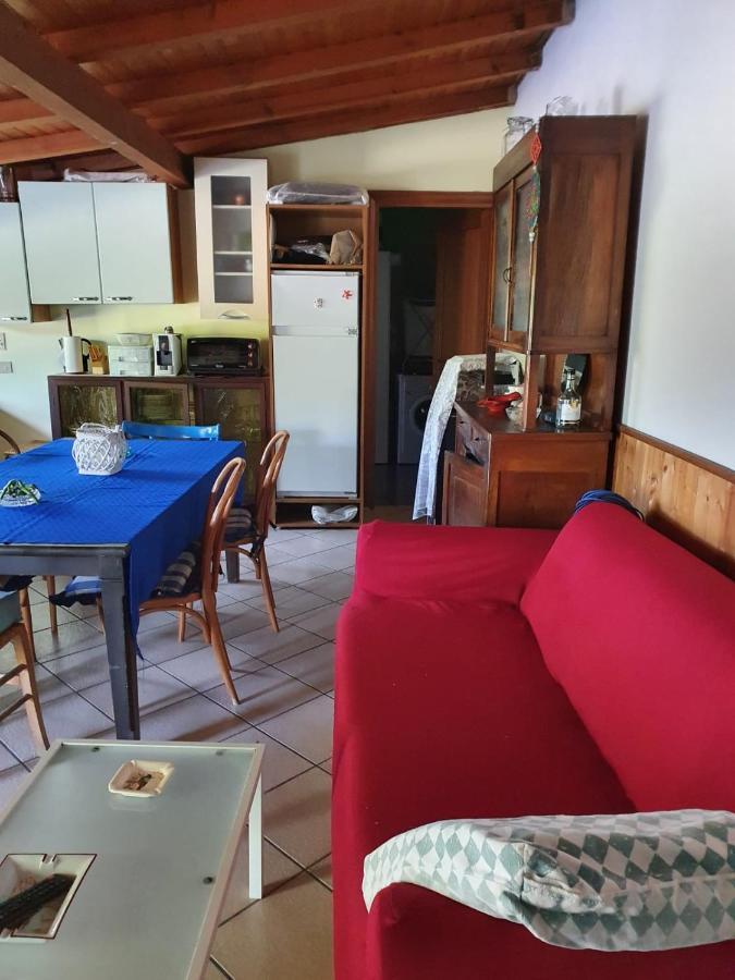 Casa Intera Indipendente Con Giardino Privato Villa Империа Екстериор снимка